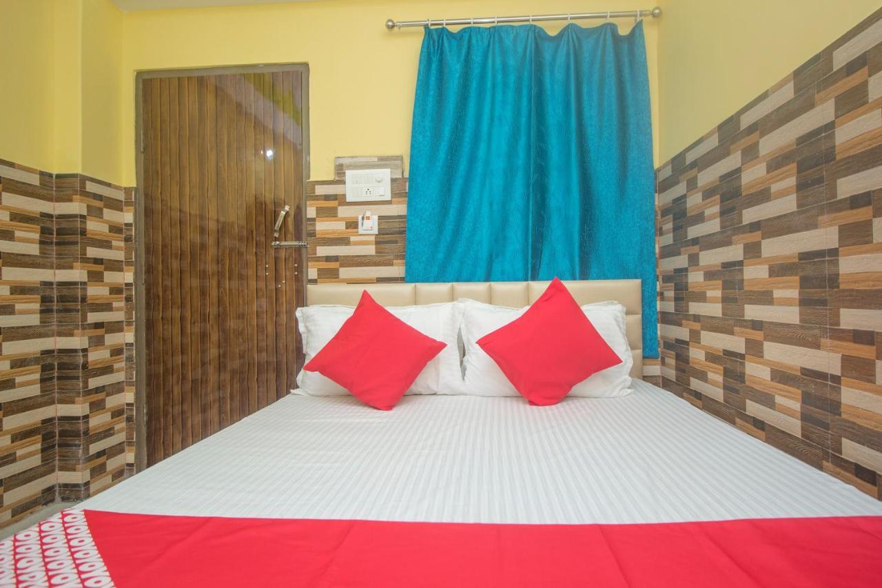 Oyo 30073 Triveni Lodge Siliguri Exterior photo